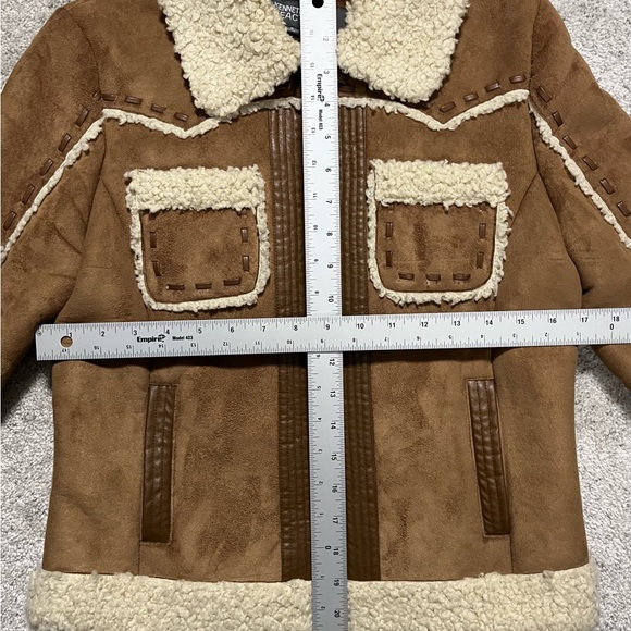 Kennith Cole Reaction Coat Women’s Small Tan Boho Casual Warm Fun Playful Y2K - Picture 9 of 13